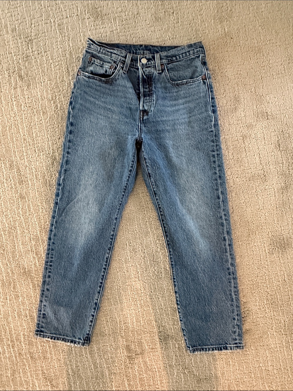Levi 501 Straight Leg Jeans in Medium Blue 27x26